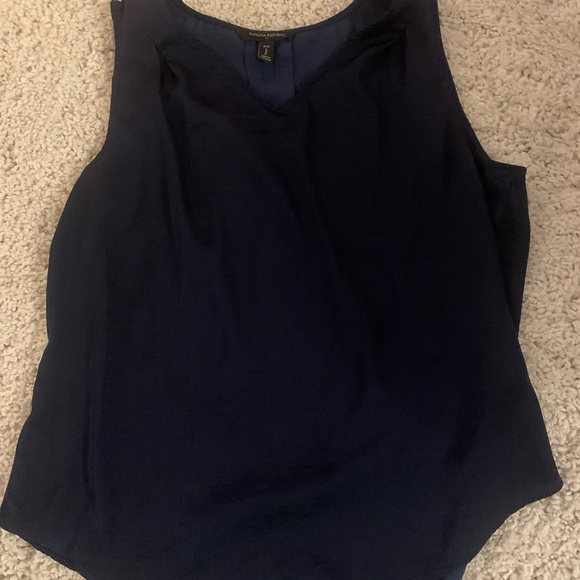 Banana Republic sleeveless blouse - Picture 1 of 3